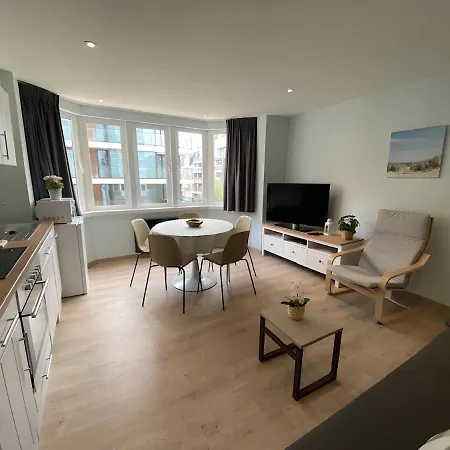 1 Slaapkamer Logie Met Extra Zetelbed In Leefruimte アパート *